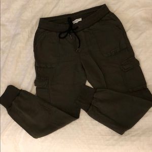 Aritzia Community Cebu Cargo Pants
